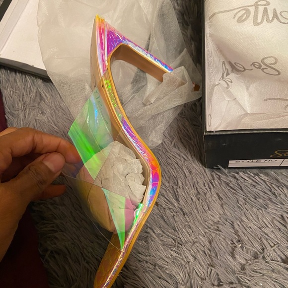 HOLOGRAPHIC HEELS - Picture 3 of 4